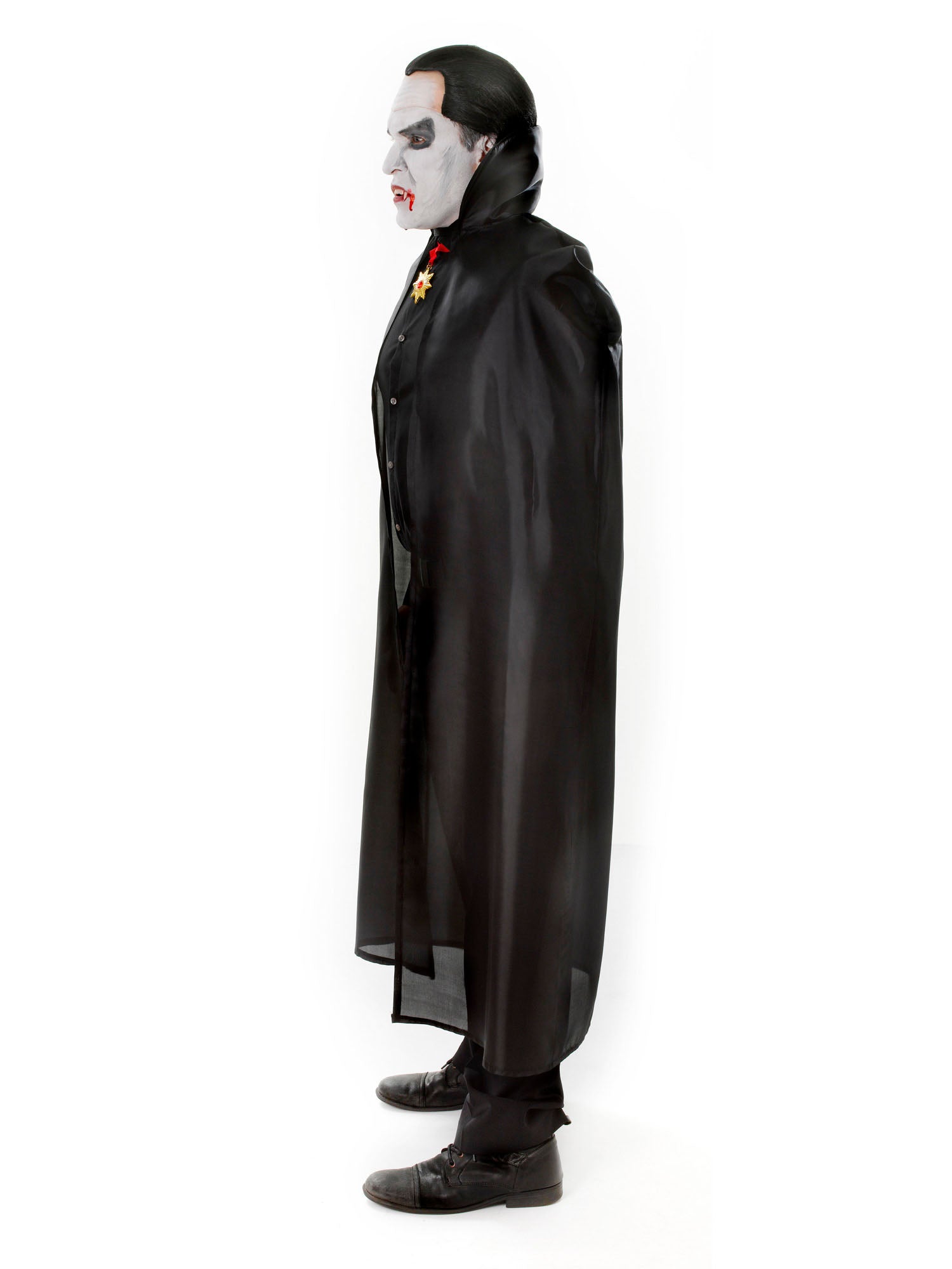 Dracula Cape 56 (Black) 2